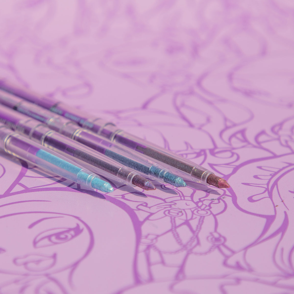 Bratz Chrome Queenz Pencil Liner