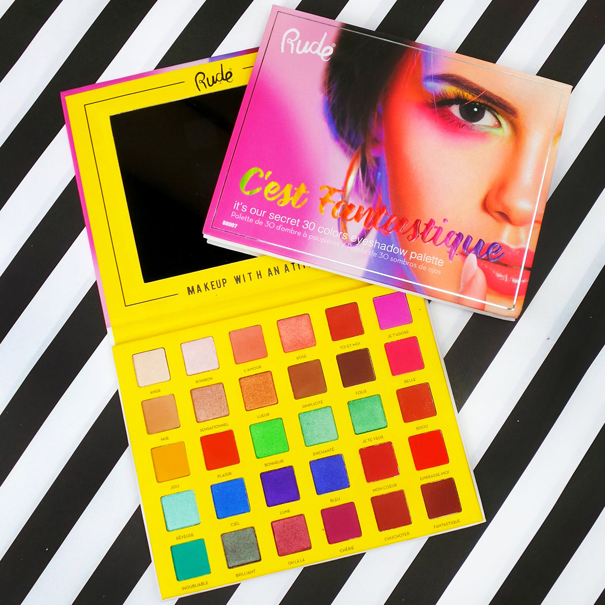 C'est Fantastique 30 Vivid Colors Eyeshadow Palette Fun