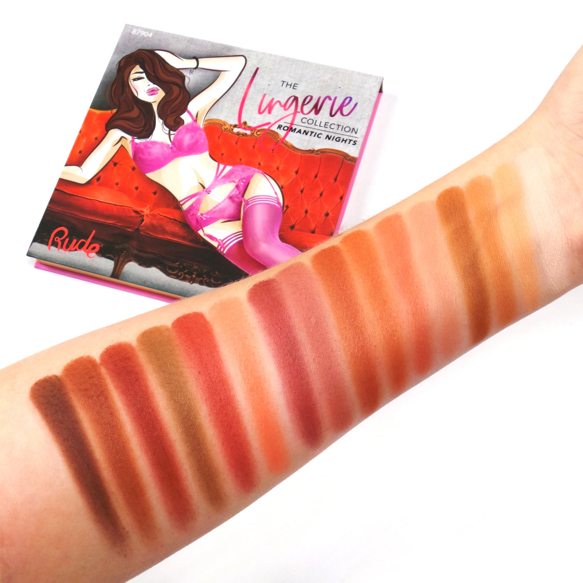 The Lingerie Collection - Romantic Nights (Nudes) Swatch